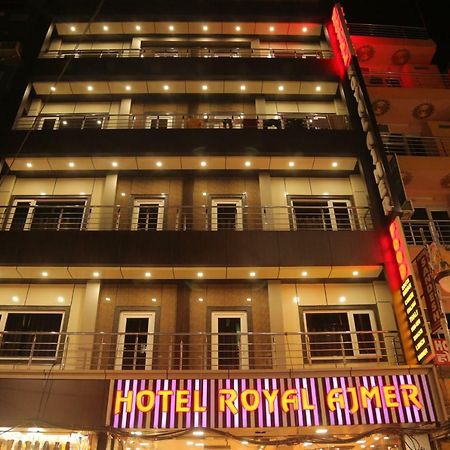 Hotel Royal Adžmér Exteriér fotografie