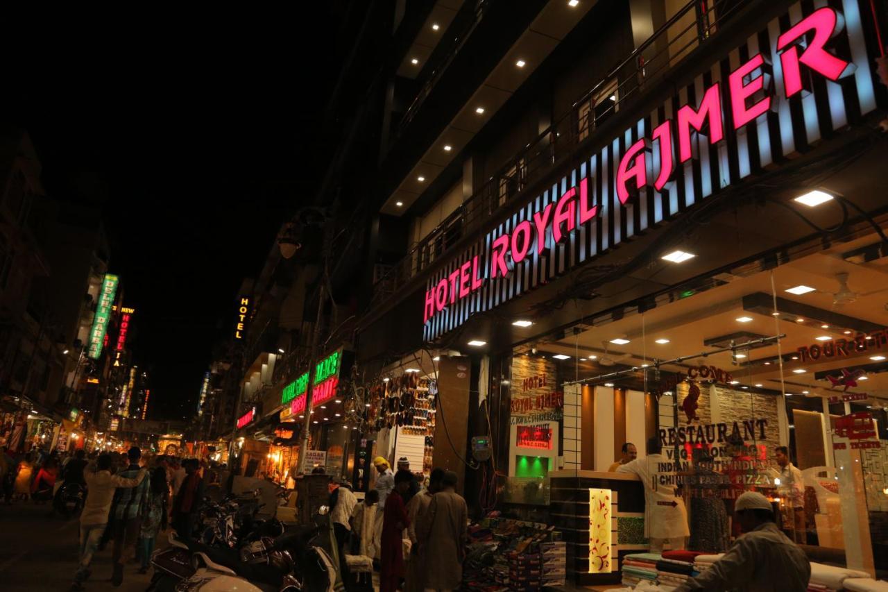 Hotel Royal Adžmér Exteriér fotografie